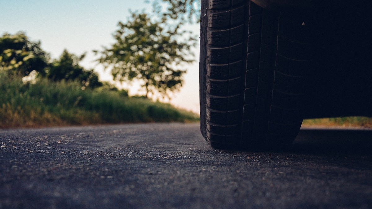 Driving With a Scraped Tire: Should You Continue & What Can Happen