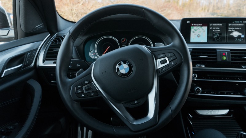 bmw dashboard