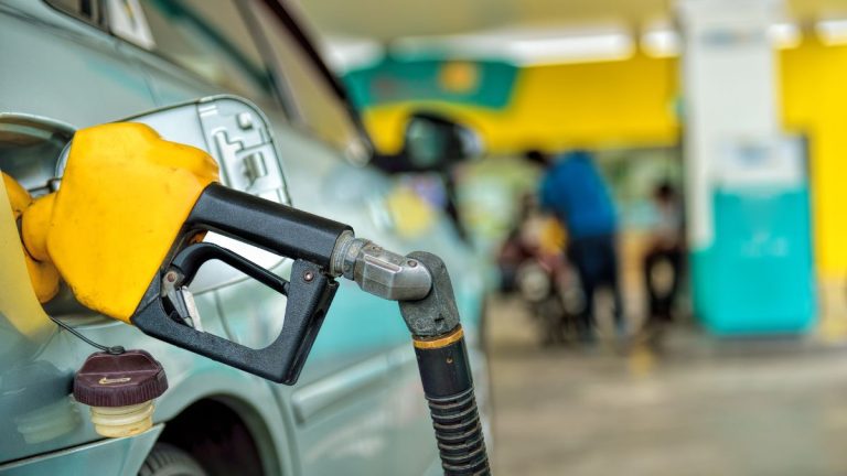 Germany Plans Push to Relax EU 2035 Petrol Engine Ban