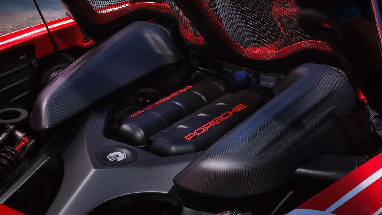 Porsche Resets A Rare Carrera GT To Zero Kilometers Porsche Resets A Rare Carrera GT To Zero Kilometers