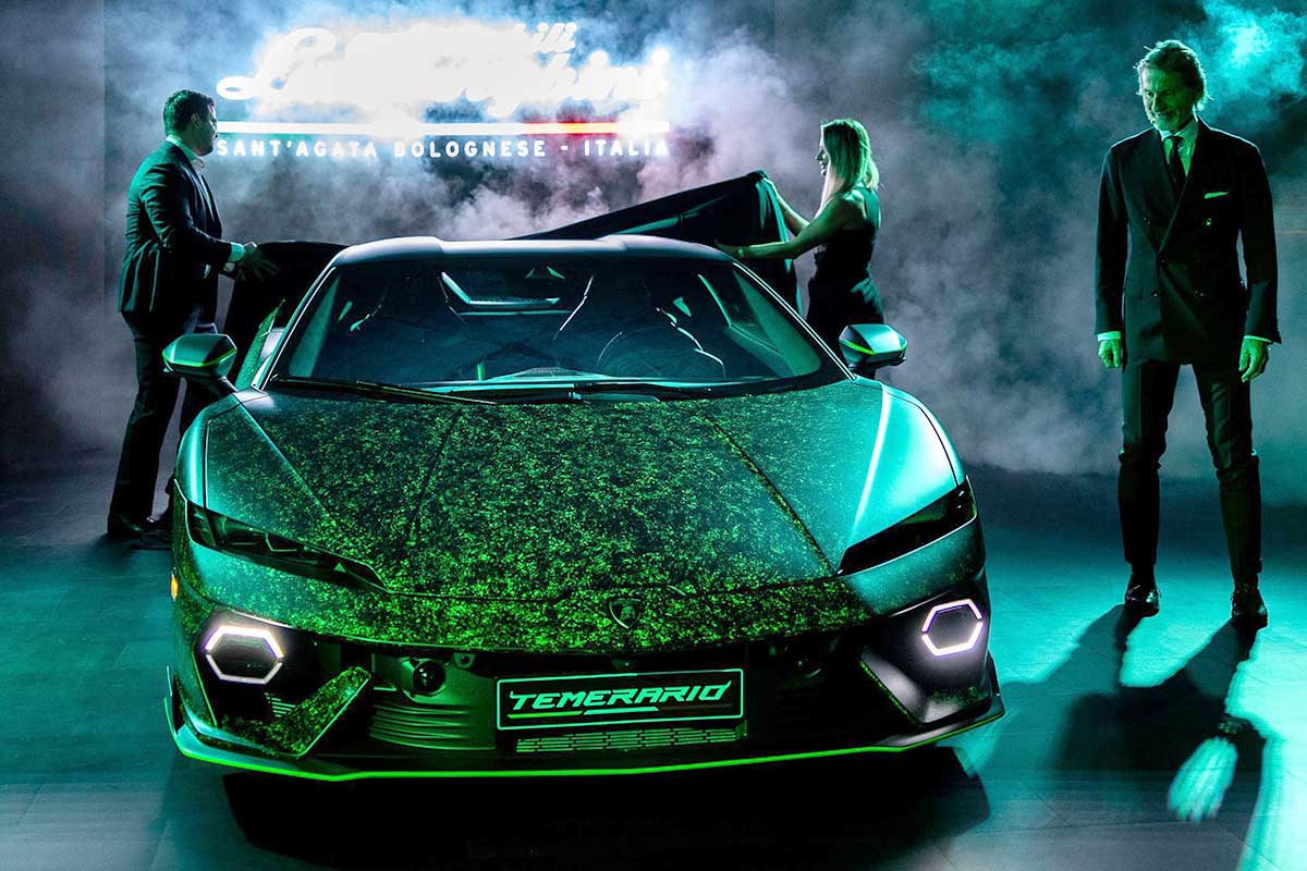 Lamborghini Unveils One-Off Temerario with Crystal Paint Finish Lamborghini Unveils One-Off Temerario with Crystal Paint Finish