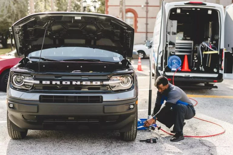 Ford Mechanic Earns Massive Monthly Paycheck While Company Struggles To Find Workers