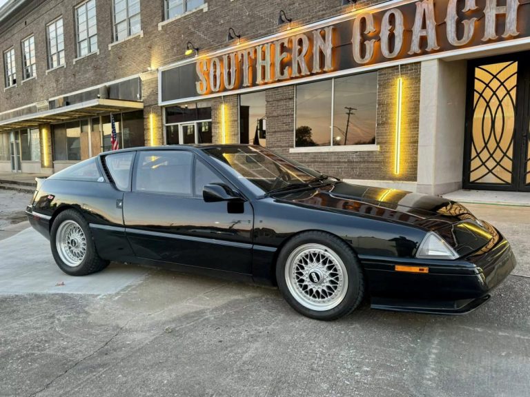 Renault Spent 30 Million Dollars In The Alpine GTA Turbo To Conquer America But Only Sold 12