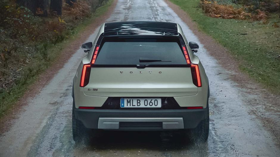 Volvo’s New EX60 SUV Is the "Key Model of Their Transition" Volvo’s New EX60 SUV Is the "Key Model of Their Transition"