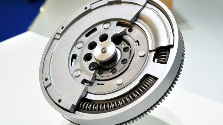 Signs Of An Expensive Breakdown That Empties The Wallet When Replacement Time Arrives