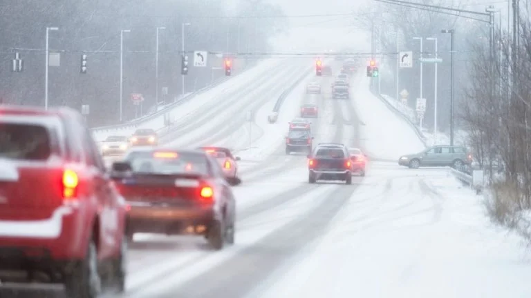 Siberian Drivers Reveal The Unexpected Car Model Best For Minus 50 Weather