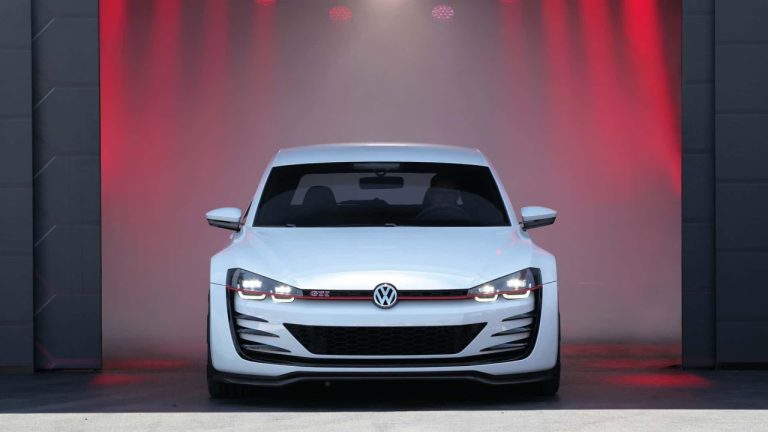 The Most Brutal Ever: This Golf Has Three Times More Cylinders Than Seats
