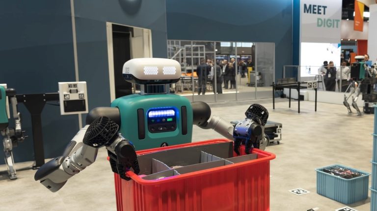 Humanoid Robots Take Over Heavy Jobs in Toyota Factories in Canada