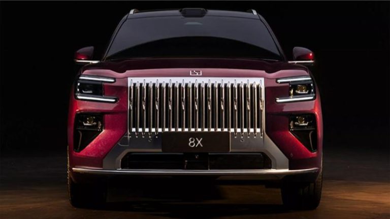 This Chinese SUV Echoes Rolls-Royce Elegance with 1400 Horsepower and a Gasoline Engine