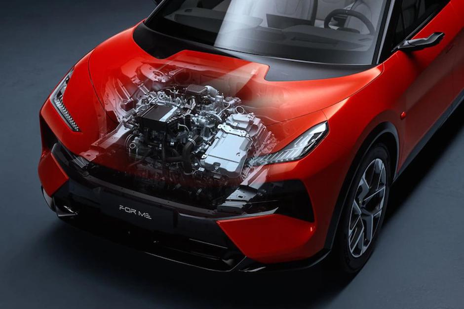 The Lotus Eletre Was Supposed to Be Purely Electric but Now Packs a Gasoline Engine and 952 Horsepower The Lotus Eletre Was Supposed to Be Purely Electric but Now Packs a Gasoline Engine and 952 Horsepower